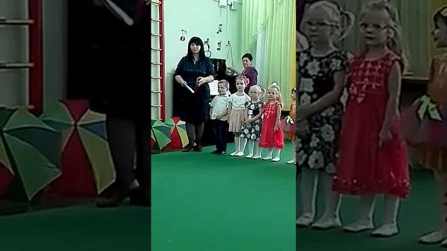 Утренник начало, Праздник Осени смотреть онлайн