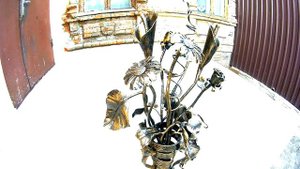 Кованые цветы