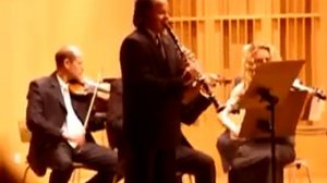 OCCA - Juan Trabal. Johann Stamitz. Concierto para clarinete (1stMov).avi