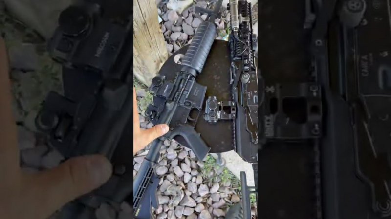 AR15 vs AK105