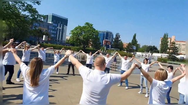 Поздравление выпускников 11 класса от родителей. Калининград 2023г. смотреть онлайн