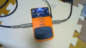 Behringer Super Fuzz Boost clean