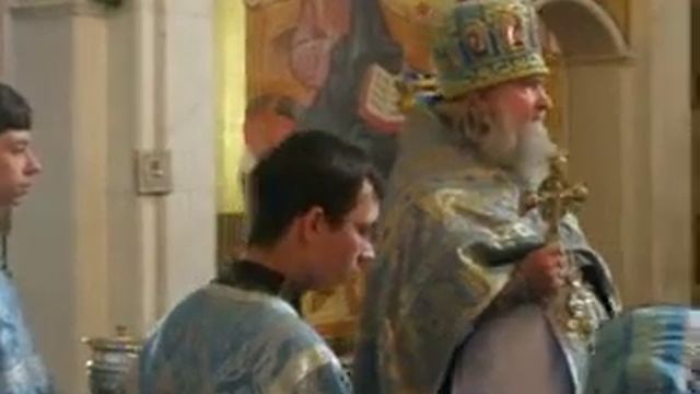 Праздничная служба в честь Успения Божией Матери и молебен на начало учебного года смотреть онлайн