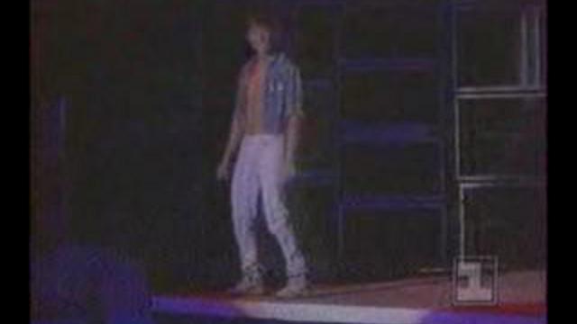 Юра шатунов бездомный пес. Шатунов бездомный пес. Юра шатунов бездомный пес. Шатунов бездомный пес. Ласковый май бездомный пес.