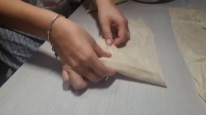 Как приготовить конвертики или треугольники из ЛАВАША с колбасой и сыром  ? вкусно и  быстро