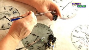 Показываю как разобрать автомобильный разъем  . Пины проводки мазда