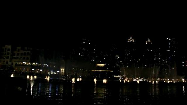 Шоу поющих фонтанов в Дубае смотреть онлайн