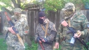 ОПОЛЧЕНЦЫ ПЕРЕДАЛИ ПРИВЕТ ПЕТУХУ ЯРОШУ