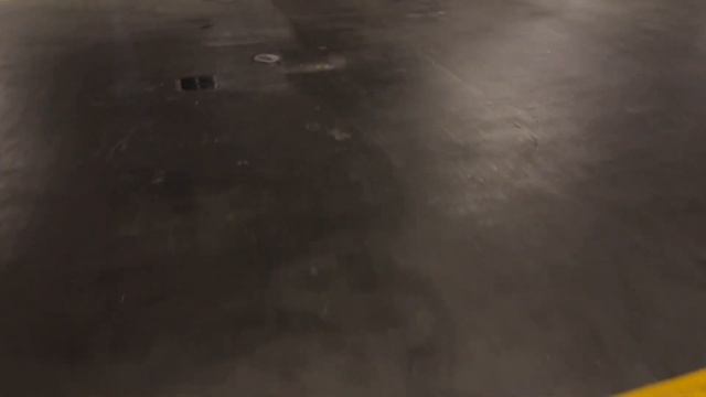 ОЛИГАРХИ НЕ БРОСИЛИ СВОИ СУПЕРКАРЫ В ДУБАЕ! смотреть онлайн