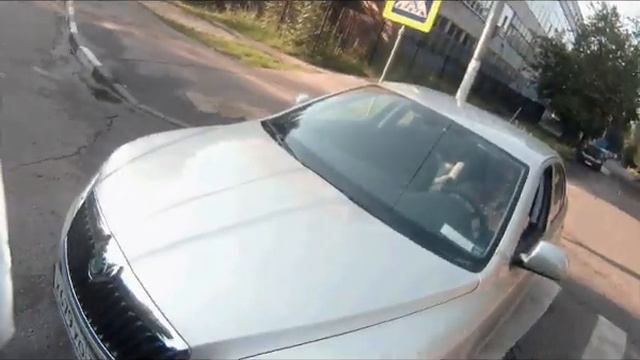 Не внимательный дедушка смотреть онлайн