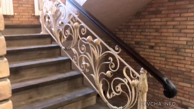 Кованые перила на лестницу "Райский сад"