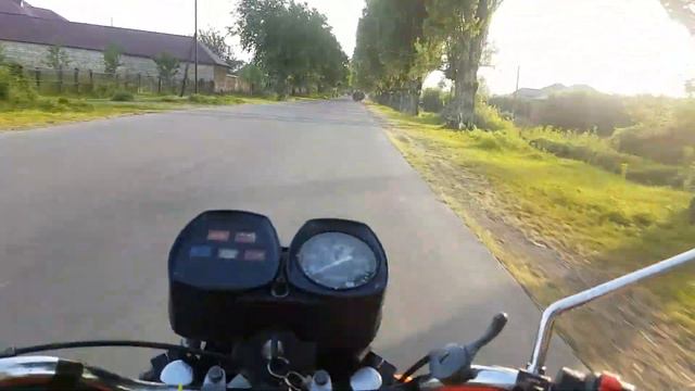 покатушки по сельским дорогам в ДИНЧИ motosikletle gezinti смотреть онлайн