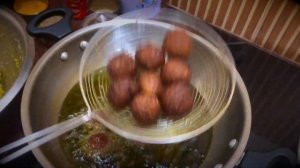 ЛАУКИ КОФТА - шарики из кабачков в томатном соусе