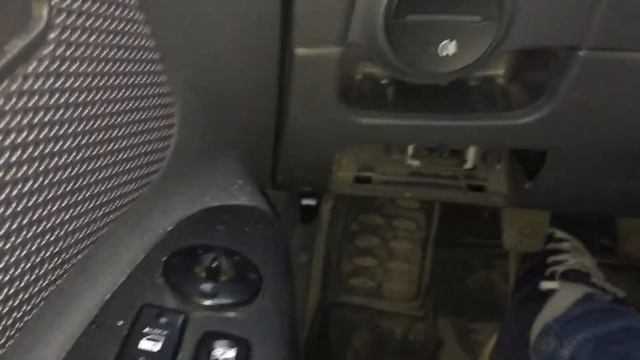 Лайфхак Ремонт прикуриватель Kia Rio 2