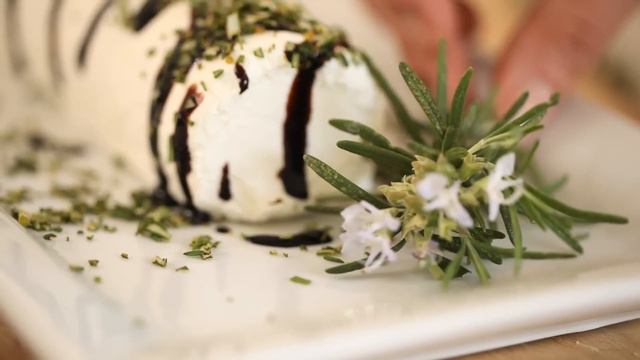 How to Grow Rosemary | IN BETH'S GARDEN смотреть онлайн