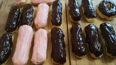 Эклеры из белково заварным кремом и глазурью Рецепт эклеров