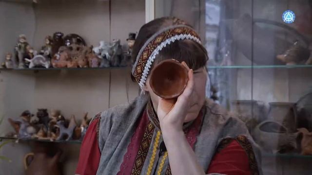 Московская Преображенская керамика. Лепим колокольчик и узнаем о колокольчиках.