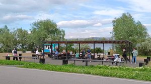 Магнитогорск, прибрежная полоса реки Урал вдоль парка у Вечного огня (11.06.2022)