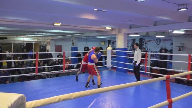 33 Арзуманов Георгий Ударник Алексеевская vs Мирзаев Федор КИТЭК смотреть онлайн