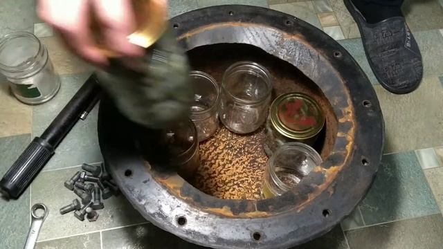 Рыбная консерва в автоклаве. Бычки в масле