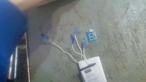 ДЕШОВЫЙ ПОВЕРБАНК НА СОЛНЕЧНОЙ БАТАРЕЕ СВОИМИ РУКАМИ.