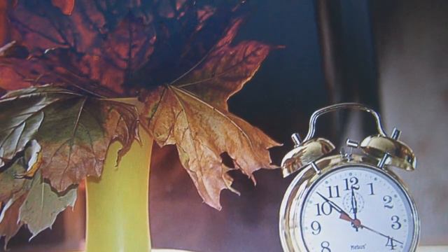 Эстония переходит на зимнее время. смотреть онлайн