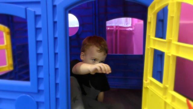 Детский центр "Богатырь" смотреть онлайн