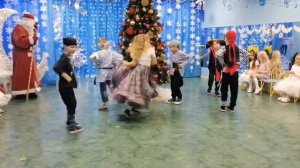 Танец Разбойников (старшая группа)Карпач Г.М.