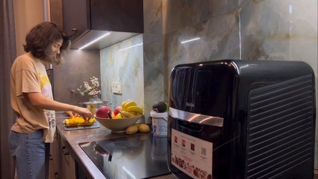 Про мультипічь Tefal Easy Fry Oven and Grill. Рецепт простої і смачної вечері