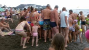Ажиотаж на городском пляже Судака