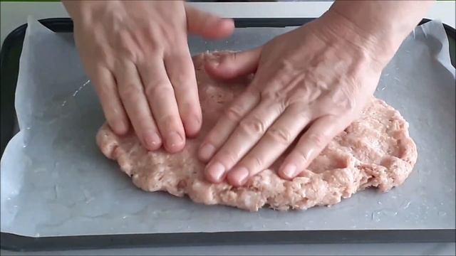 Очень вкусный мясной рулет, рецепт мясной рулет из фарша