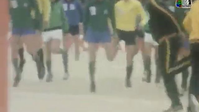 Король футбола Неофициальная биография Пеле смотреть онлайн