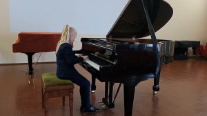 И. С. Бах Маленькая прелюдия 1 до-мажор из цикла "6 маленьких прелюдий", Кучина Снежана 8 лет