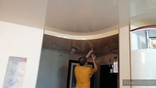 Как слить воду с натяжного потолка самому. смотреть онлайн