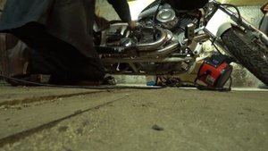 Yamaha DragStar 400. Я нашел аккумулятор!!!!!!!!!!