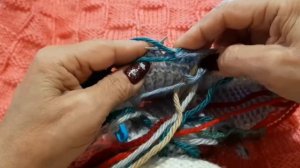 Вязание крючком и спицами. Техника интарсия. Шапочка " Зимняя сказка ".Описание работы.