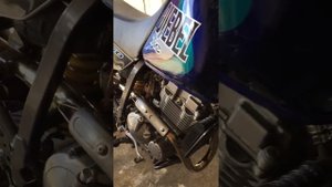 Suzuki Djebel xc 250 работа двигателя на холодную