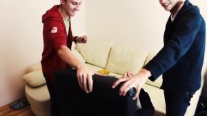 Побрился налысо