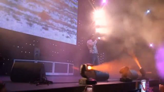 AtAkANNA танцует лезгинку под песню Мурата Тхагалегова Волки умирают в одиночку НК ERMITAGE смотреть онлайн