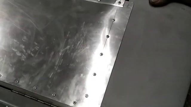 Сборка руля высоты, смотреть онлайн