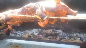 Молочный поросенок на вертеле 2