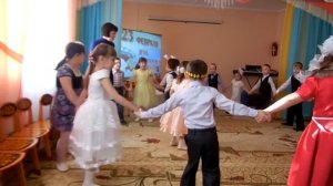 шел козел по лесу
