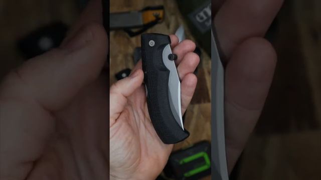 This can’t be right!? USA Gerber Gator #shortsyoutube #huntingknife #bushcraftknife #survivalknife