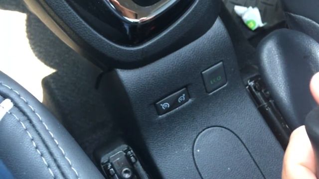 Renault Captur Intense 2.0 - REVIEW Completo смотреть онлайн