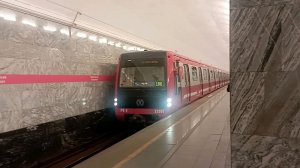 поездка на метро в Санкт-Петербурге!