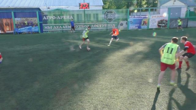 Адидас [ 4 : 6 ] Хищник смотреть онлайн