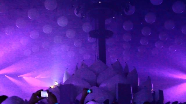 Sensation 2012 SPB 11.06.2012 MT_11.MOV смотреть онлайн