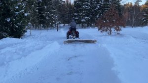 Honda Mighty 13R and hand-made snow plough. Агрегат для чистки снега к минитрактору Хонда.