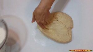 ДРОЖЖЕВЫЕ БУЛОЧКИ с ЗАВАРНЫМ КРЕМОМ (  yeast  buns wiht custard )