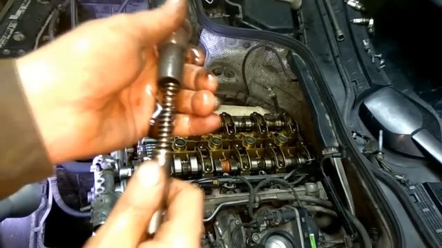 Mersedes M111. Фазорегулятор. Как все-таки правильно поставить цепь на M111.945 смотреть онлайн
